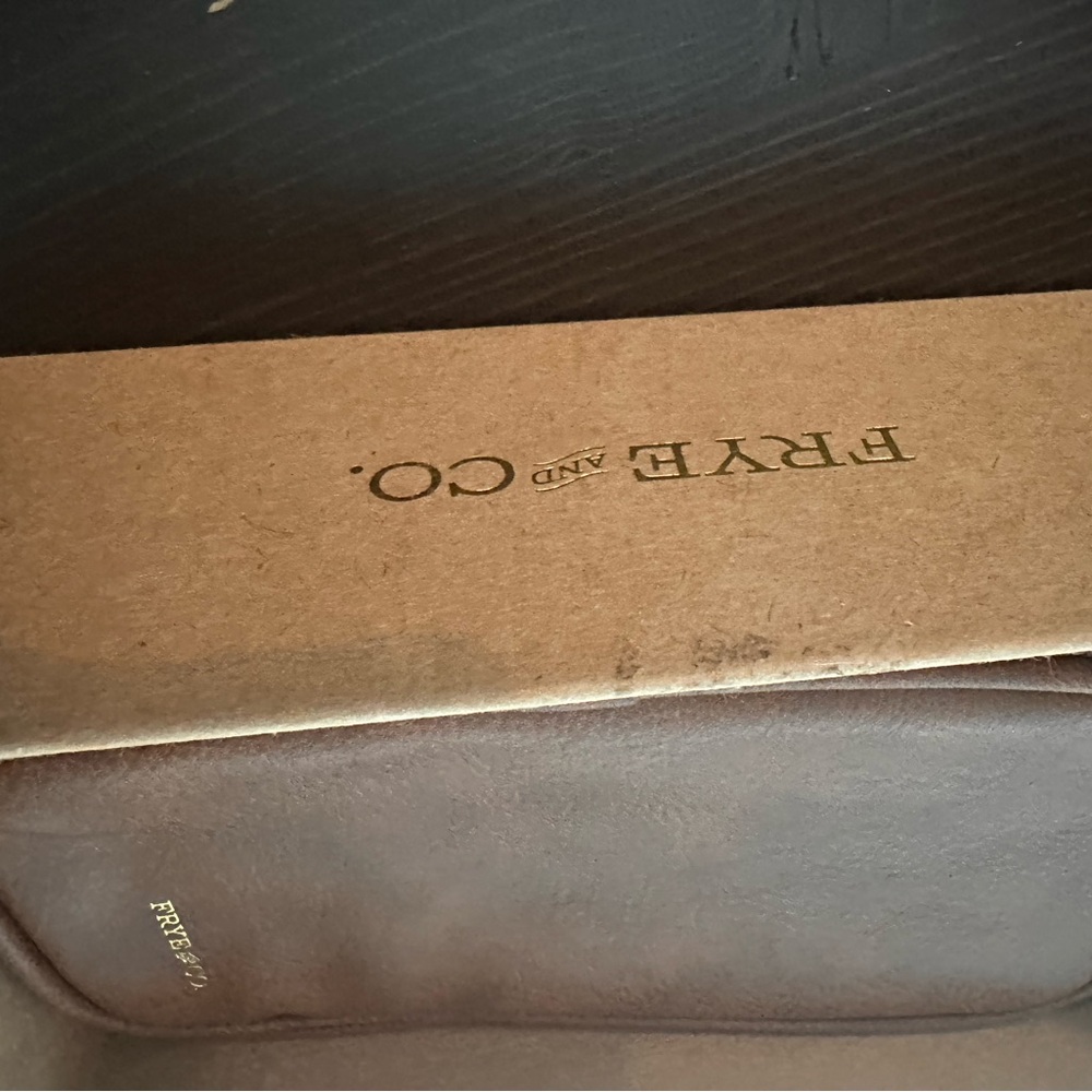 Frye Men's Brown Leather dop kit - Picture 8 of 11